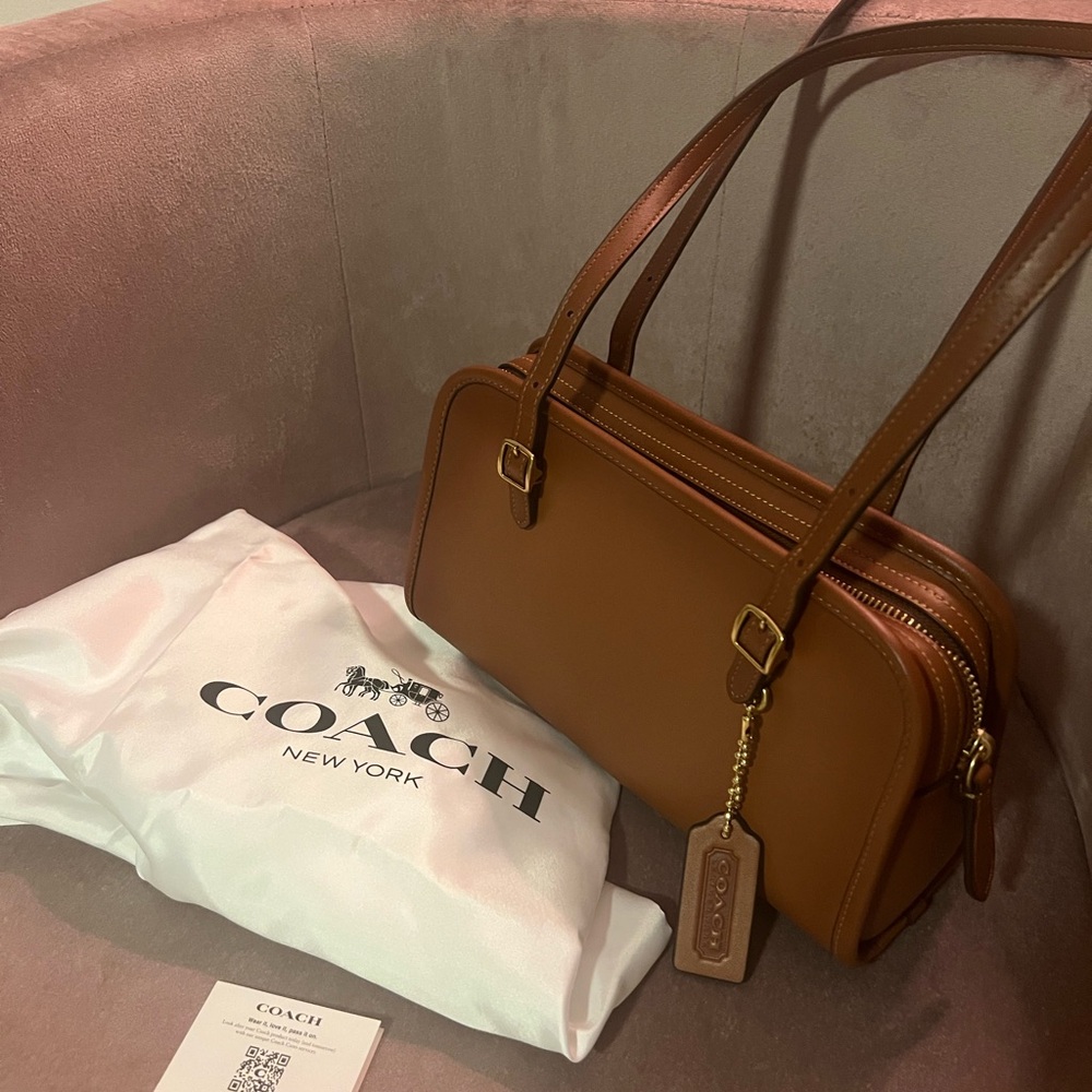 Coach Swing Zip, 1941 Saddle